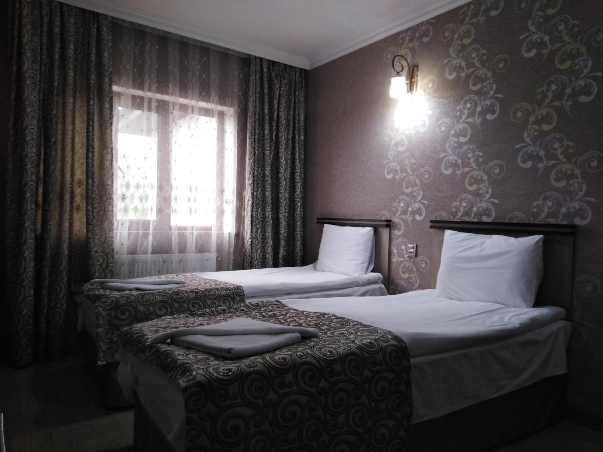 Xutorok Hotel & Restaurant Chilegir Eksteriør billede